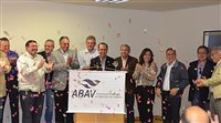 Reeleito, Azevedo quer mais agentes na feira da Abav