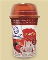 Batavo lança iogurte com textura de flan com calda e frutas