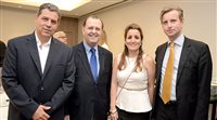 Empresários conhecem novo VP da Iberia; veja fotos
