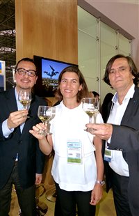 Veja fotos da degustação de vinhos da Atout France