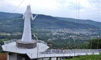 Estátua de Cristo é inaugurada em Santa Catarina