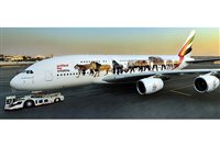 Emirates pinta aviões em defesa de animais em extinção