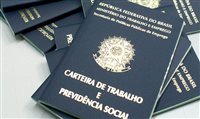 Brasil fecha mais de 90 mil postos de trabalho em janeiro