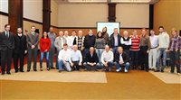 Veja mais fotos da reunião do Favecc em Atibaia (SP)