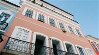 Projeto recupera fachada de casas do Pelourinho (BA) 