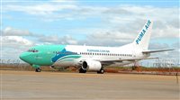 Veja o Boeing 737-300 da companhia Puma Air