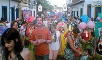 Cidades mineiras recebem 350 mil foliões no carnaval