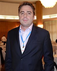 Danny Guimarães representa outlet de luxo no Brasil
