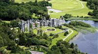Ashford Castle (Irlanda)  finaliza a primeira de uma série de reformas