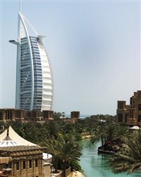 Hotéis de Dubai cobrarão nova taxa a partir de março