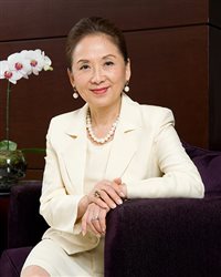 Chieko Aoki (Blue Tree) participa de fórum empresarial em SP