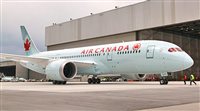 Boeing 787 da Air Canada faz seu primeiro voo