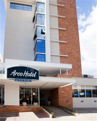 Doispontozero Hotéis adquire bandeiras Arco Premium e Arco Express