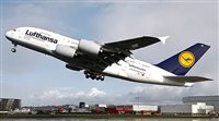 Lufthansa envia 14 mil SMS para avisar paxs de greve
