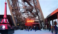 Torre Eiffel tem pista de patinação até fevereiro