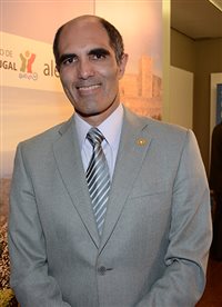 Paulo Machado é eleito vice-presidente da Casa Portugal