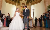 Veja fotos do casamento de Emilie de Bonadona e Renato