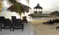 Veja fotos dos hotéis Secrets (AM Resorts), na Jamaica