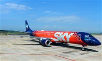 Azul customiza aeronave para celebrar TV Sky Ao Vivo