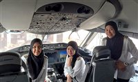 Voo pilotado só por mulheres chega à Arábia Saudita