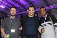 Networking com Happy Hour encerra 6ª edição do ViajaFlux Summit; fotos