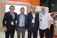FIT 2026 abre para profissionais e recebe mais brasileiros; veja fotos deste terceiro dia