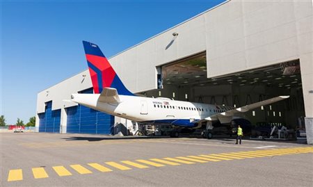 Delta encomenda mais 5 e chega a 95 pedidos de A220