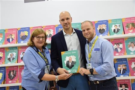 Poderosos do Turismo visitam o estande PANROTAS