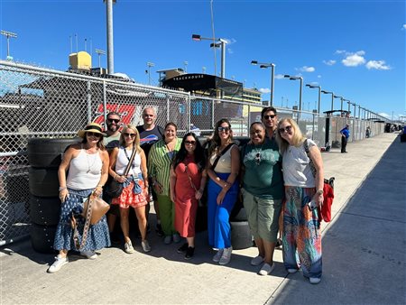 Nascar é primeira experiência do megafam do Visit Florida para operadores