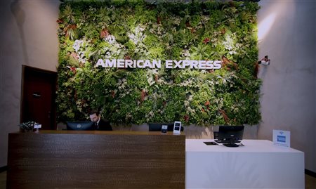 Sala VIP da Amex em GRU passa a ser exclusiva para clientes da bandeira