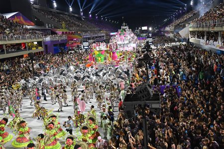 Carnaval de Rua de São Paulo terá 60% a mais de blocos em 2017 — Prefeitura
