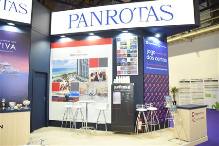 WTM: BWH Hotel Group oferece águas saborizadas no estande PANROTAS