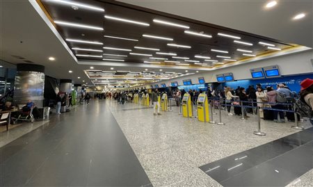 Greve na Argentina cancela voos de Aerolíneas, Gol e Latam