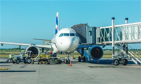 Alagoas projeta aumento no número de voos e navios de cruzeiro em 2024