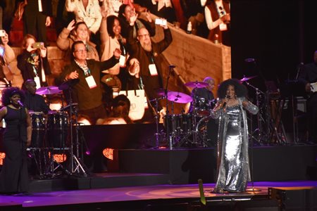 Brasileiros iniciam IPW 2024 ao som de Diana Ross; veja fotos