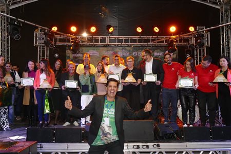Grupo Oceanic homenageia seus campeões de vendas na BNT Mercosul