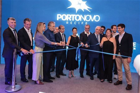 Com presença de prefeito e governadora, Novotel Recife Marina é inaugurado
