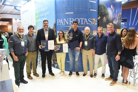 Melhores escalas do Brasil pelo Krooze Awards são premiadas na Abav Expo