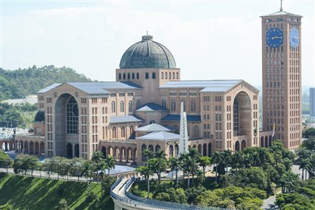 Projeto de Lei quer instituir diretrizes para o Turismo religioso no Brasil