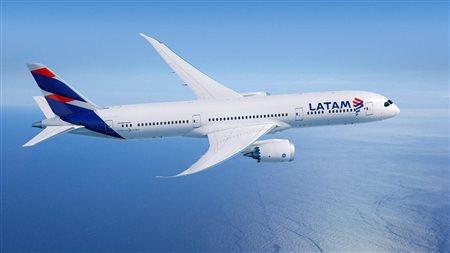 Latam anuncia compra de 10 novos B787s para expansão internacional