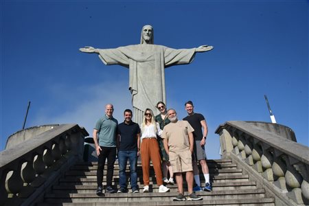 Paineiras Corcovado recebe diretores da PANROTAS para visita vip ao Cristo; veja fotos