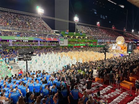 Demanda por viagens para o Rio cresce quase 300% antes do Carnaval, diz pesquisa