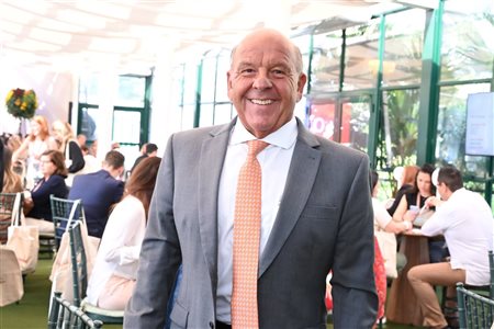 Agente de viagens após 30 anos de AA: a nova vida de José Roberto Trinca