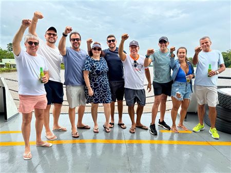 Passeio pelo rio Amazonas encerra Reunião do Conselho e Presidentes das Abavs em Macapá