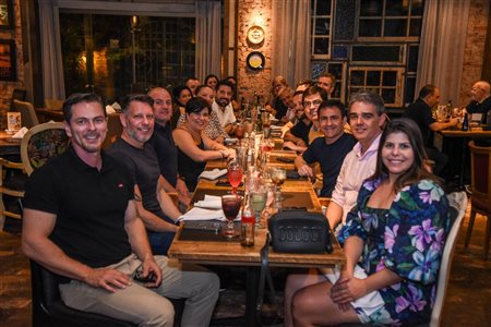 Jantar com participantes do Next marca início do evento em Cuiabá; veja fotos