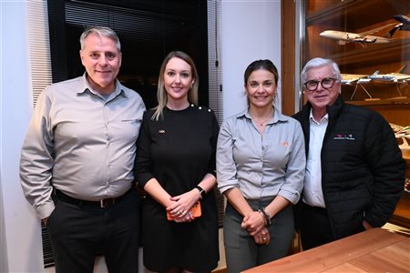 Agente com A Gente chega ao fim com coquetel na sede da Ancoradouro; fotos