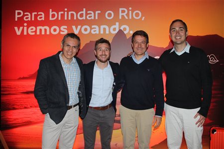 Gol atinge 62% de participa&ccedil;&atilde;o no RIOgale&atilde;o e promove festa para equipe no Rio; veja fotos