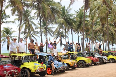Passeio de buggy e jangada encerra celebração de 40 anos do Solar Porto de Galinhas; fotos