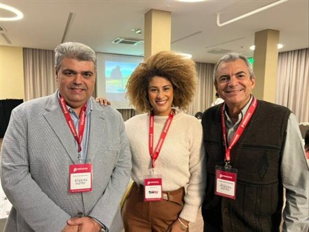 Turismo do Esp&iacute;rito realiza roadshow para 300 agentes de viagens na Argentina