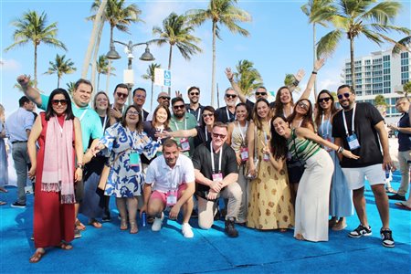 Festa cheia de brasileiros inaugura IPW 2026 em Fort Lauderdale; fotos